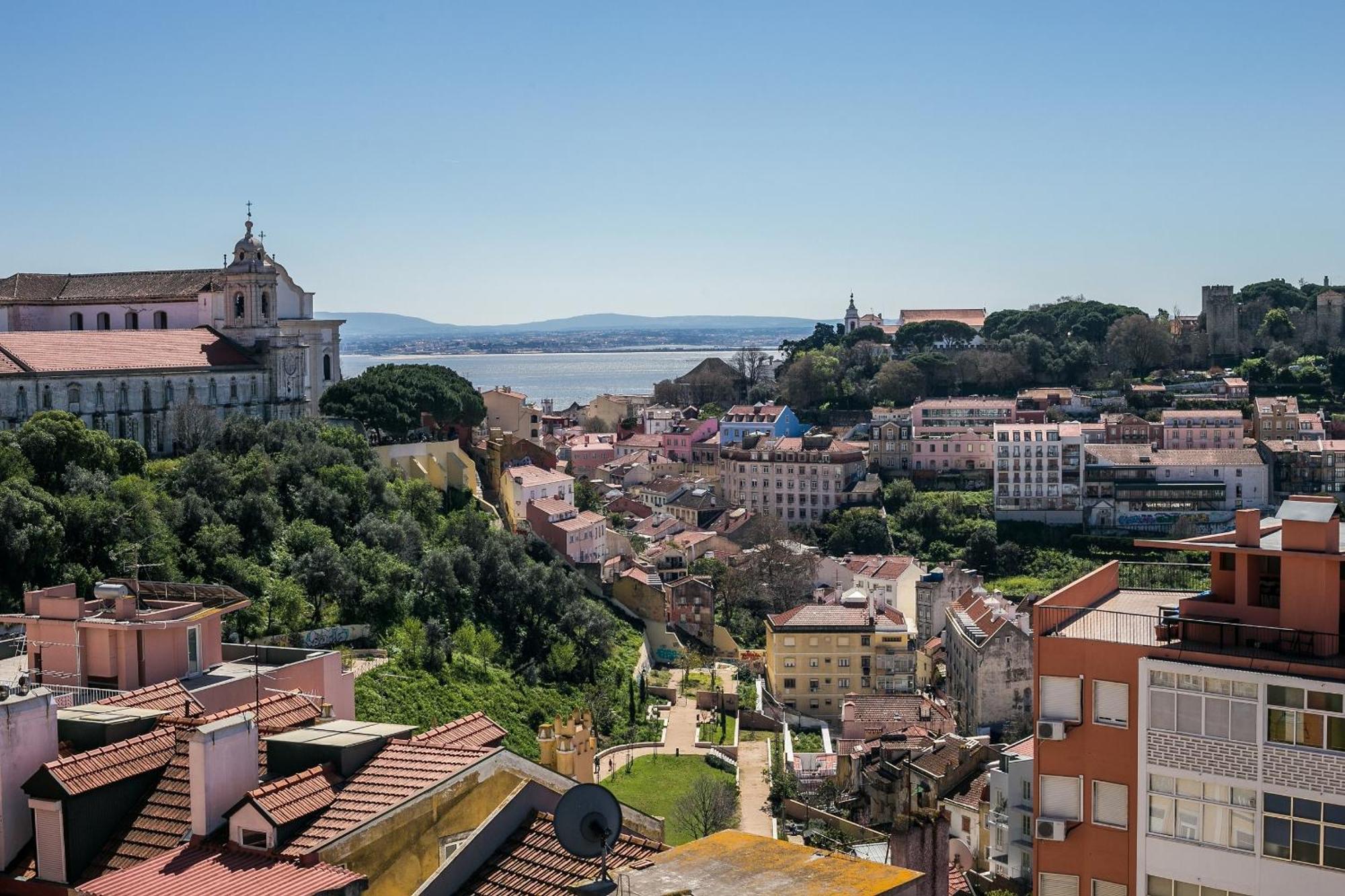 Happy Stay Lisbon - Suite With A View, Private Terrace & Ac Kültér fotó